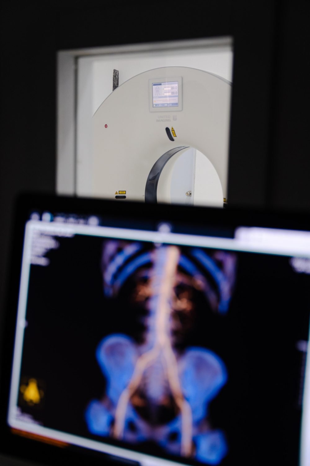 Tecnología de diagnóstico por imágenes en Front Salud